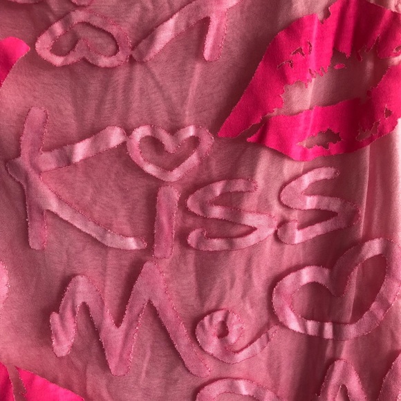 ✨Rare✨The One KISS ME 💋 Tank Top Pink - Picture 4 of 8